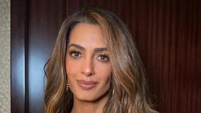 A Major Haircut and Movie Star Inspo: Inside Amal Clooney’s Glam at the 2026 Albies