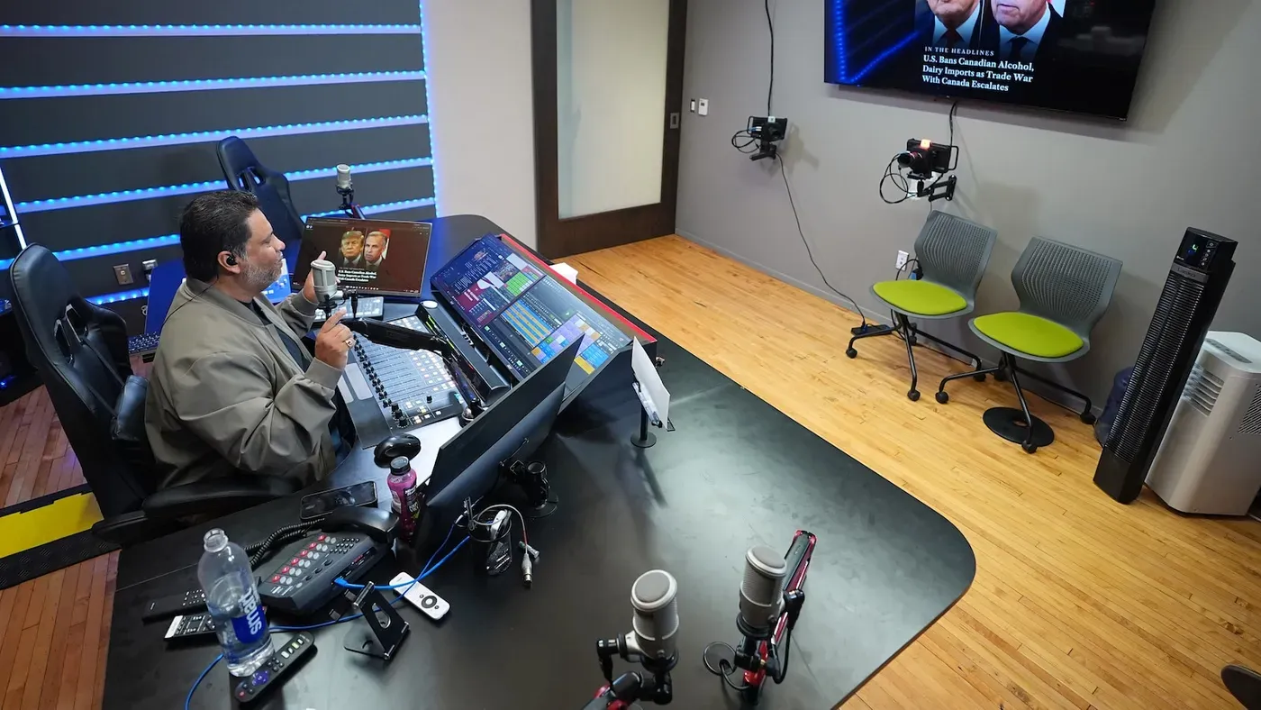 A Spanish-language radio show overflows with voters' frustration in Pennsylvania battleground