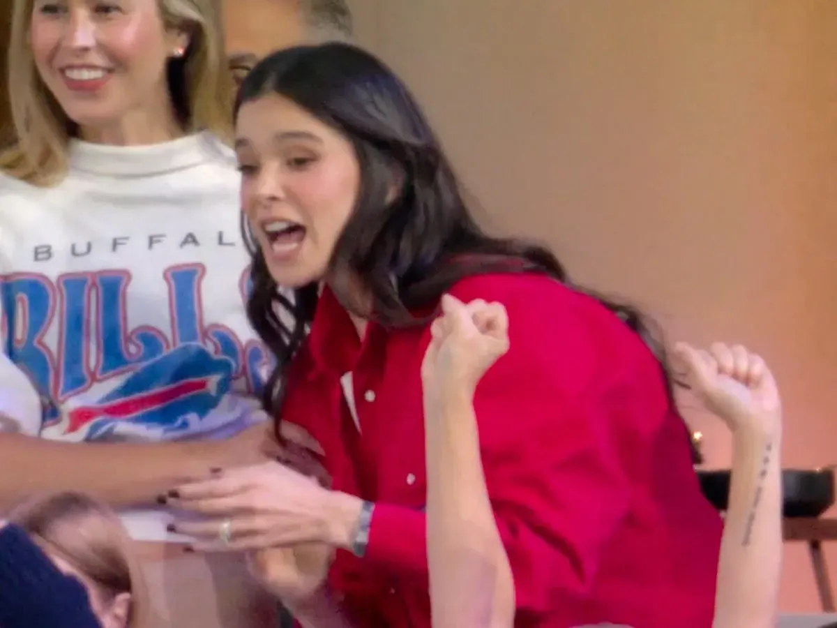 All About Hailee Steinfeld and Husband Josh Allen’s Relationship