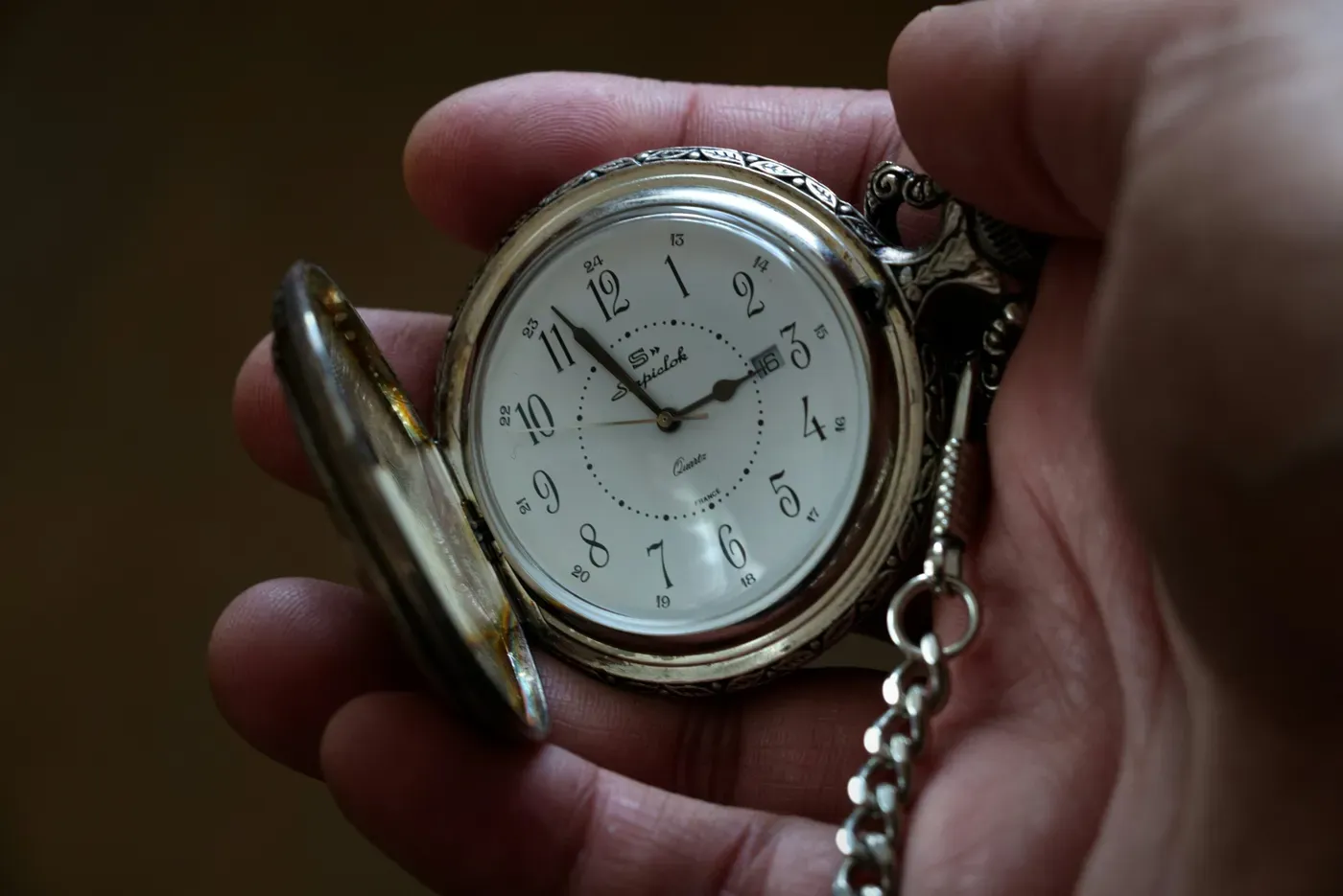 Family legacy helps explain how heirs decide to donate inherited possessions