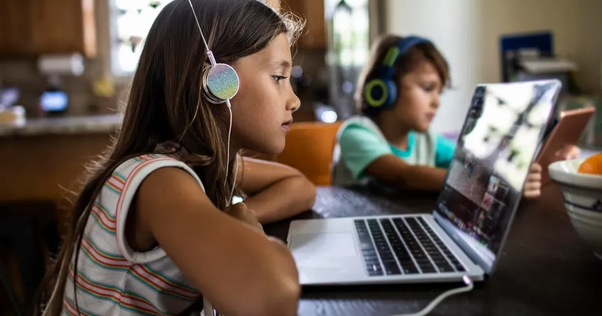 Fears about kids' online safety unite Democrats and Republicans
