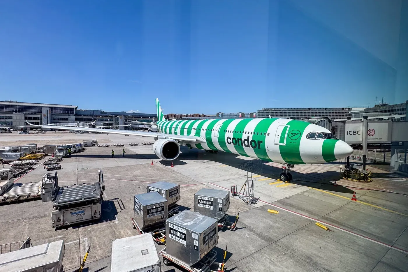 Germany's Condor Airlines to bring its striped planes to bigger US cities