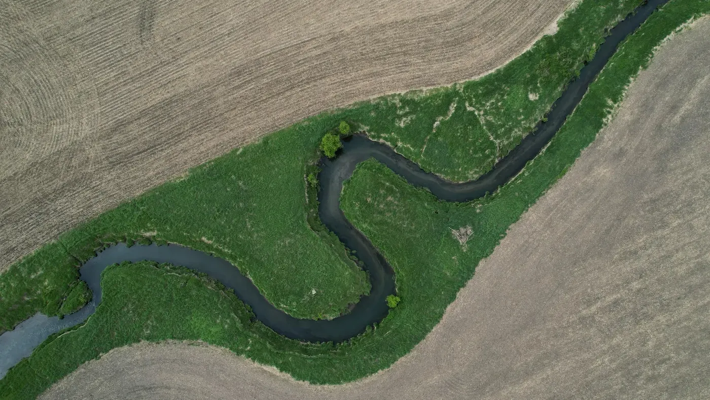 Iowa faces a reckoning over water quality and cancer rates in midterm campaigns