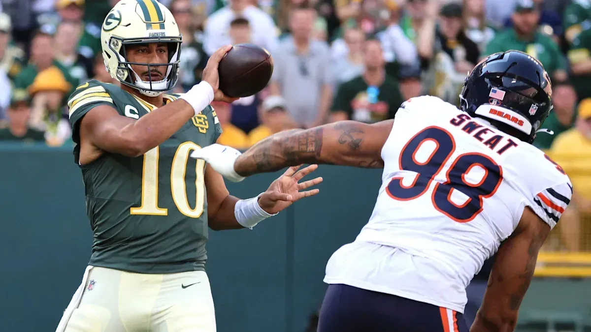 ‘Juicing Up and Still Can’t Get Any Pressure,’ ‘Still Trash’, NFL Fans Mock Bears’ Montez Sweat for 2-Game PED Suspension