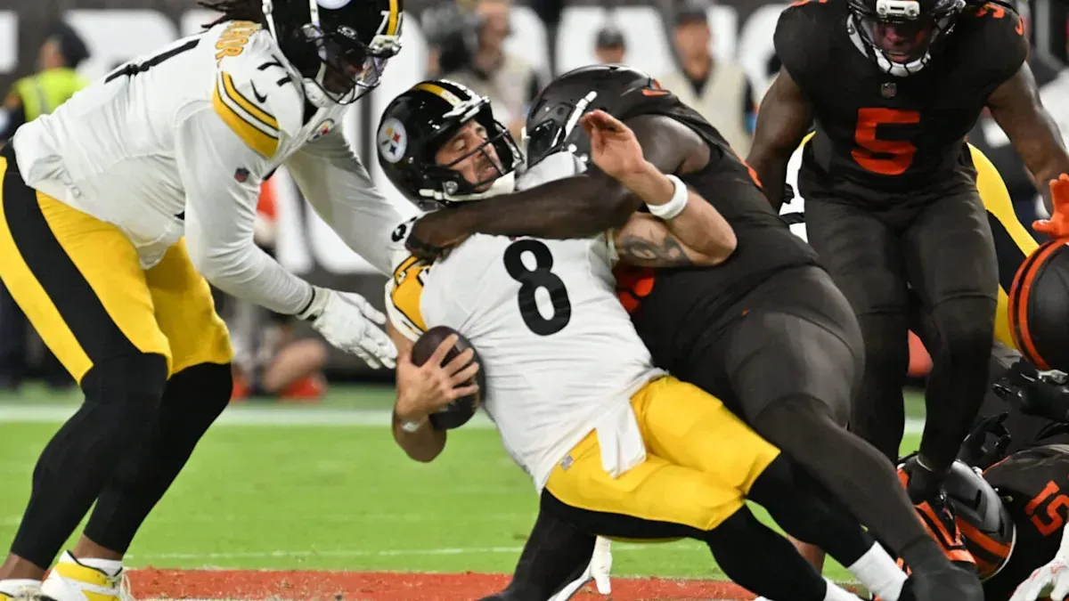 ‘Not a Surprise’, Aaron Rodgers’ Ex-Teammate Spills the Beans on Steelers QB’s and Mike McCarthy’s Tense Relationship