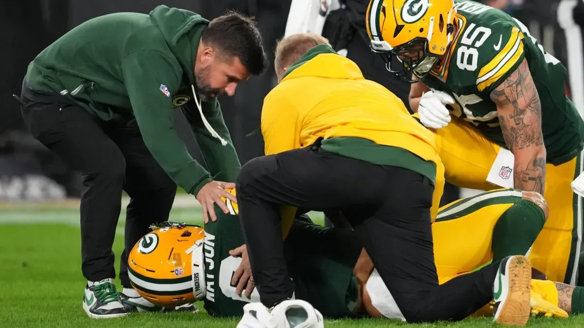 Packers' Christian Watson returns against Panthers after chest injury, hospital visit