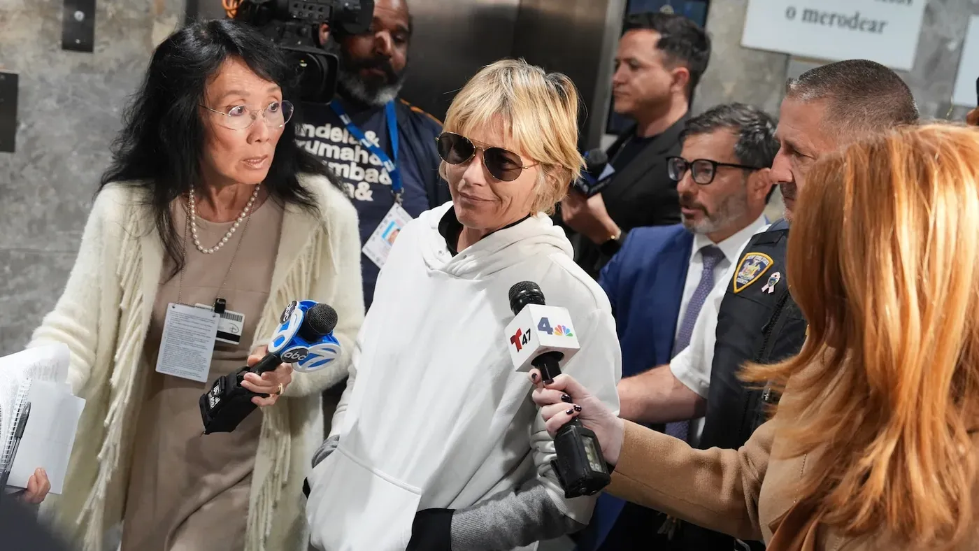Selma Blair's representatives say she didn't intend to hurt anyone on flight that led to her arrest