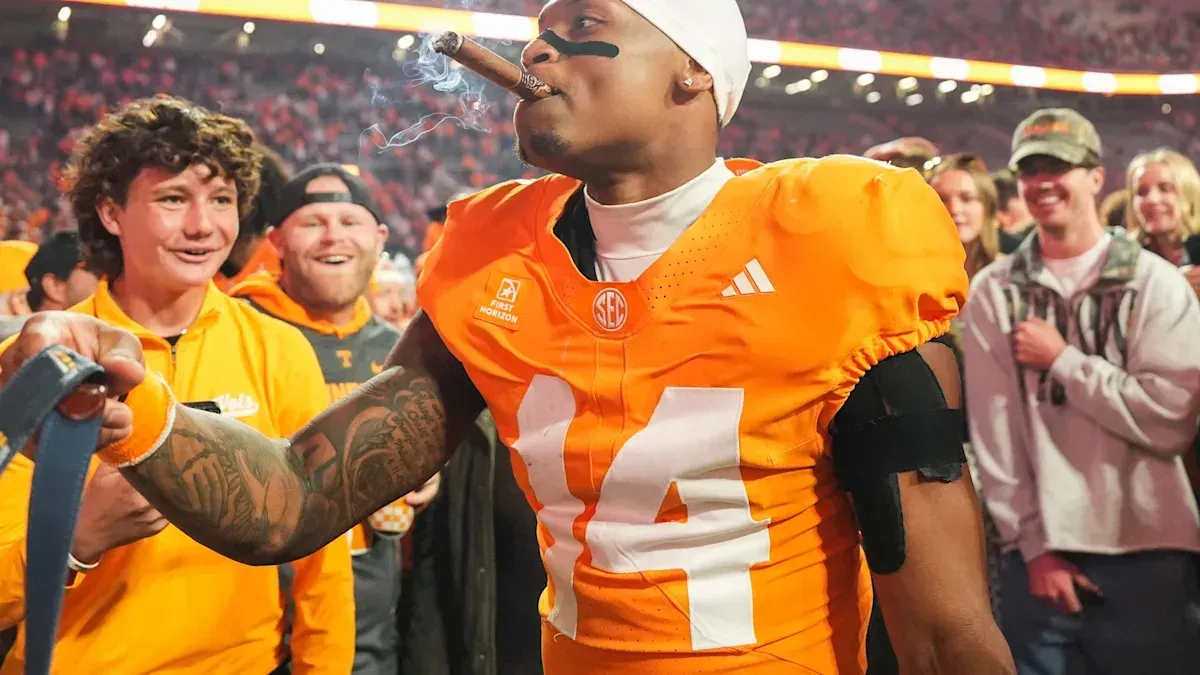 Tennessee football raised its defense to new level in beating Alabama | Adams