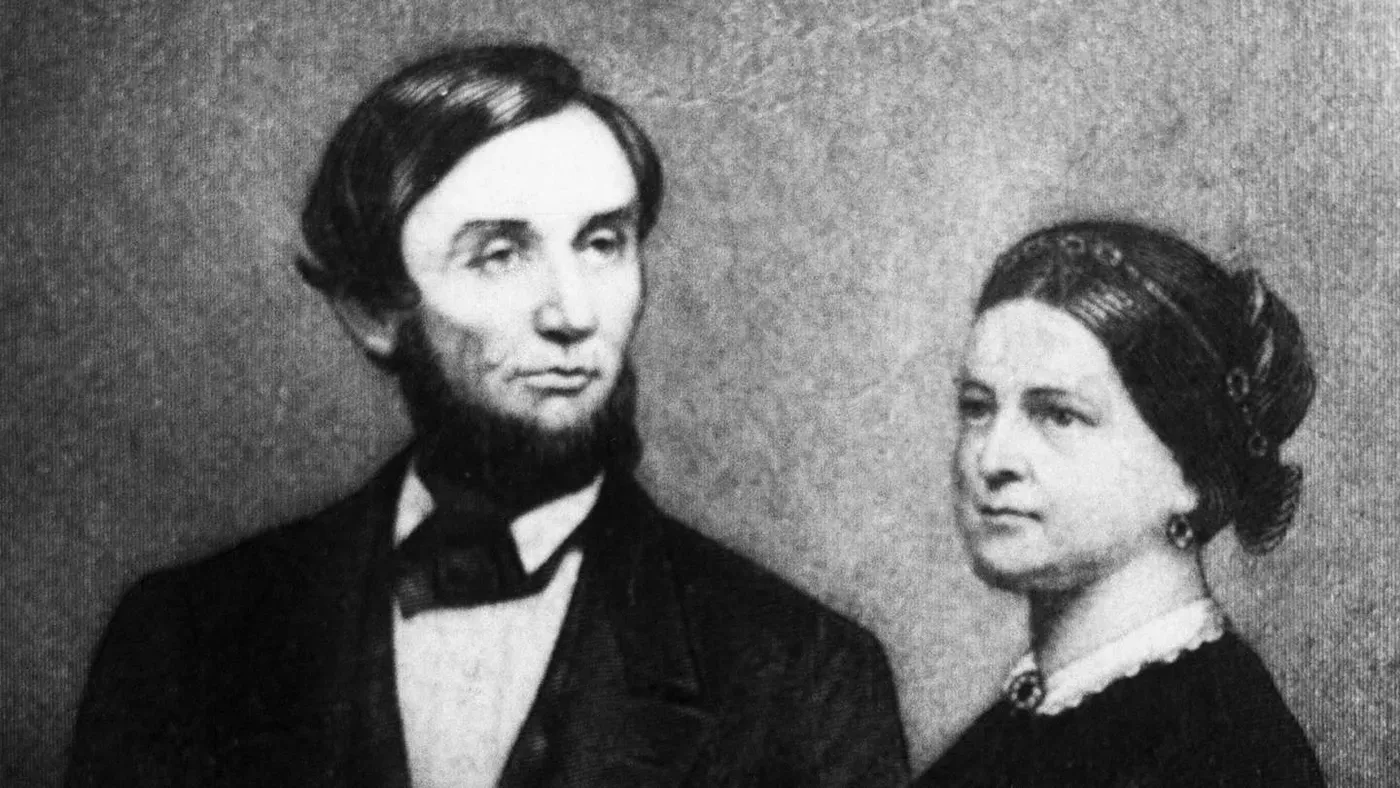 When Mary Todd Lincoln Held Séances in the White House