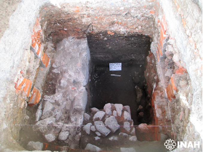 Construction Workers Uncover Massive 800-Year-Old Aztec Dwelling in Mexico City | Smart News