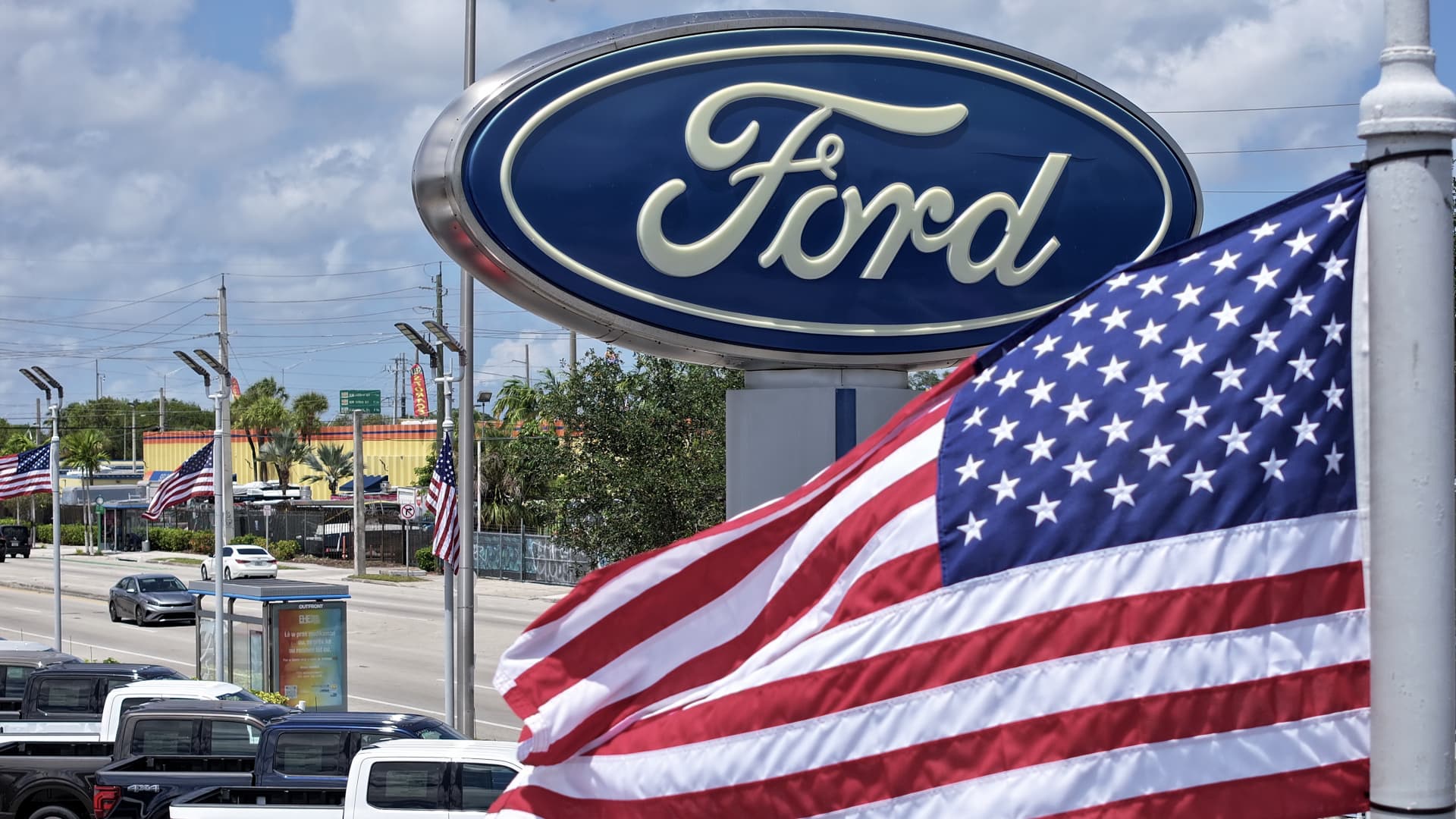 Ford announces $2 billion Louisville EV assembly plant investment