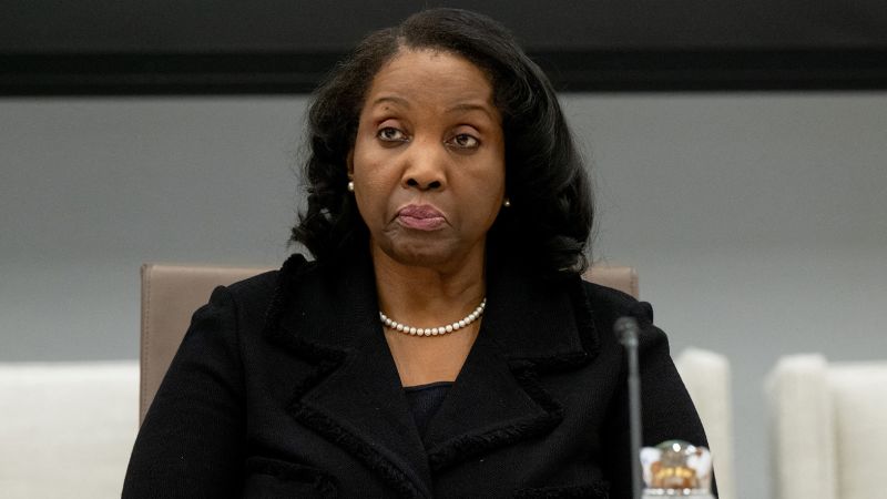 5 things to know for August 26: Federal Reserve, Trump vs. Pritzker, Flag burning, FEMA, Haboob