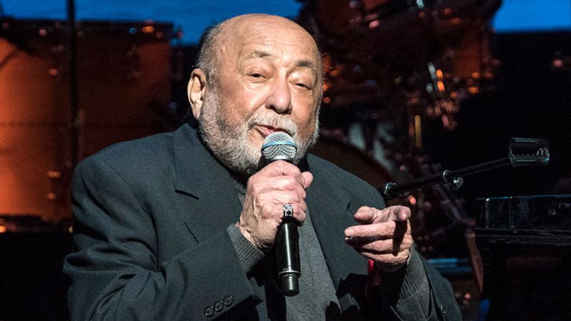 Eddie Palmieri, pioneering Latin jazz musician and first Latino to win Grammy, dies at 88