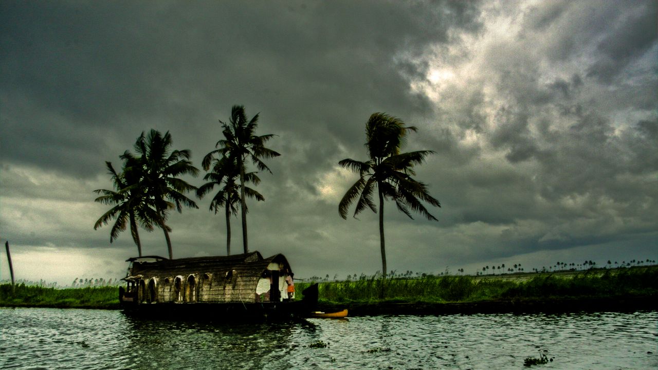 9 magical monsoon experiences in Kerala