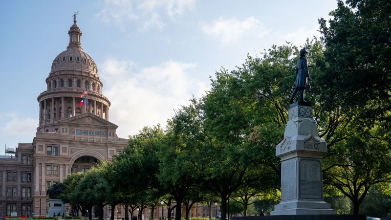 Texas Democrats returning to the state as GOP pushes ahead with redistricting