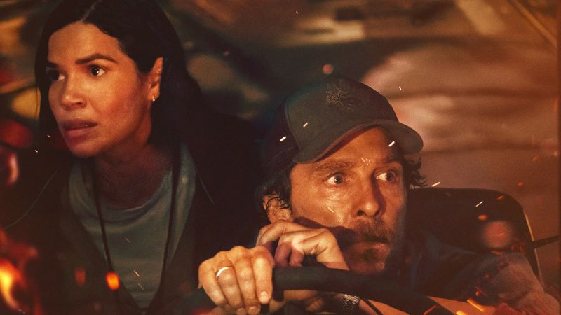 'The Lost Bus' brings a real-life wildfire rescue to the screen - CNN