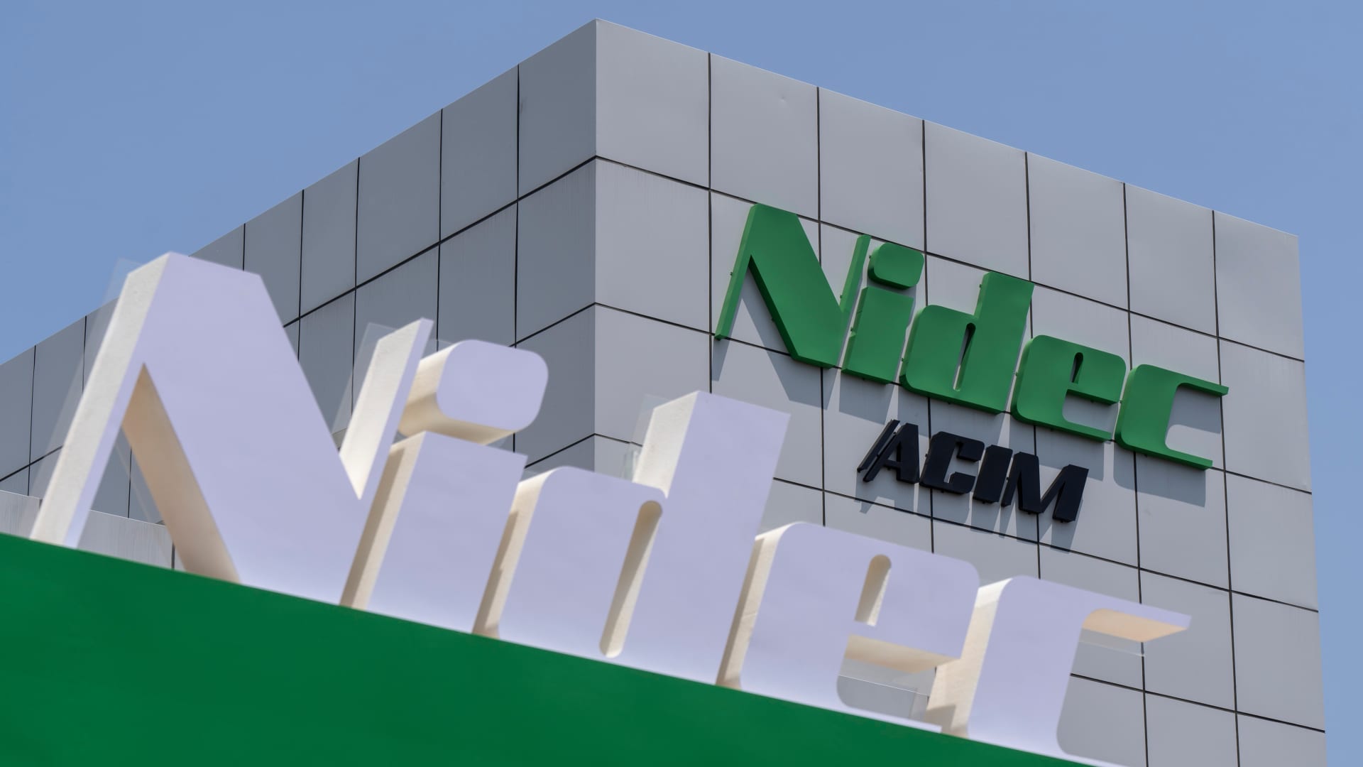 Nidec shares plunge 22% on accounting probe