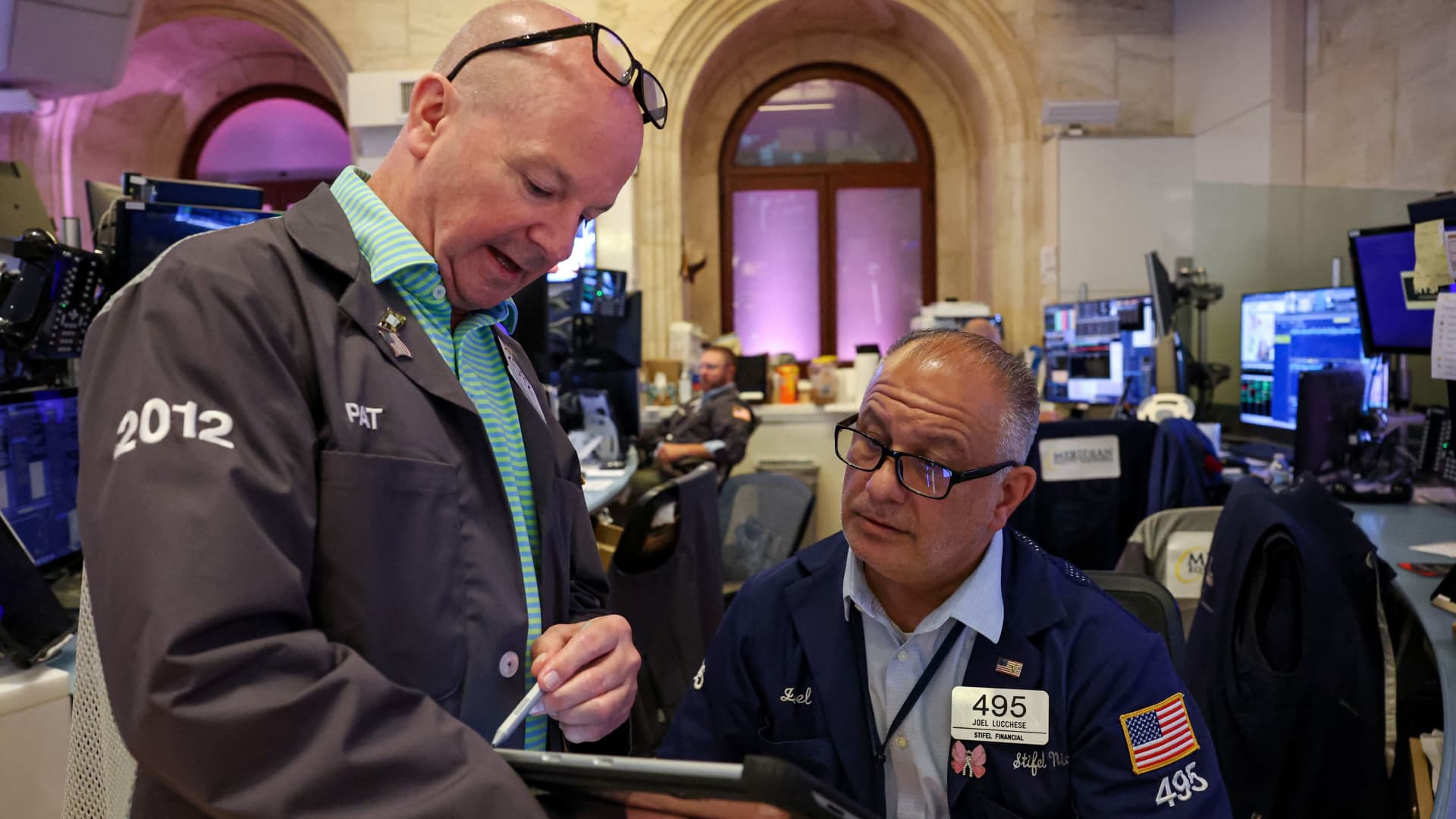 These stocks may get the biggest boost if the Fed drives rates lower