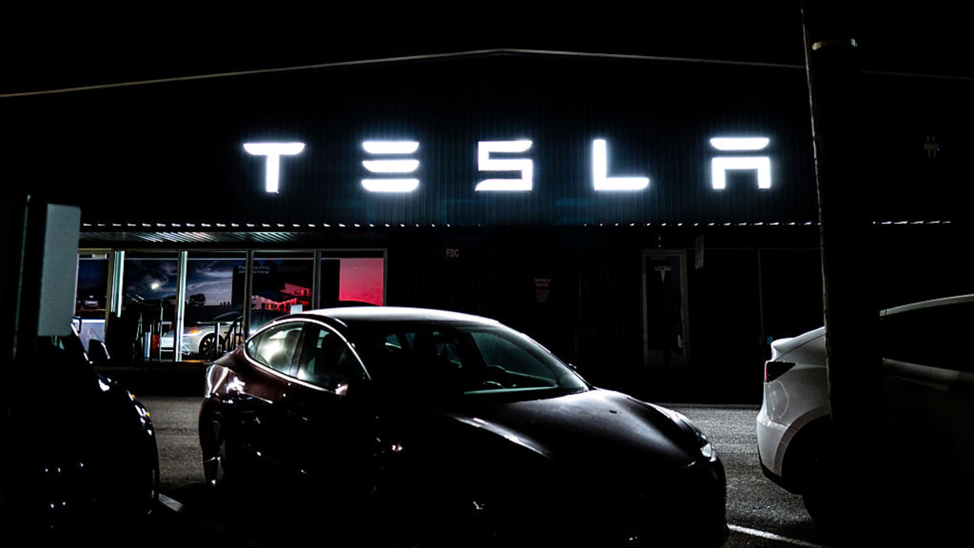 Deutsche Bank raises Tesla price target, says EV maker's AI initiatives will boost the stock