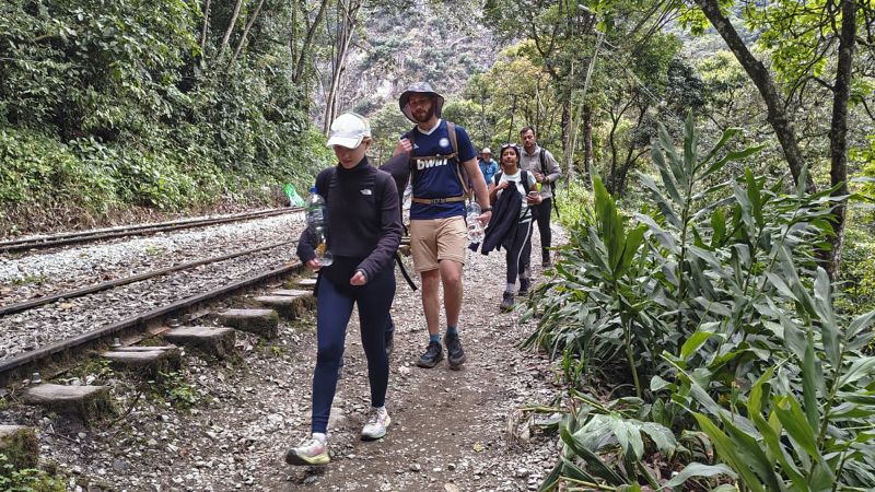 Hundreds of tourists left stranded near Machu Picchu after protests