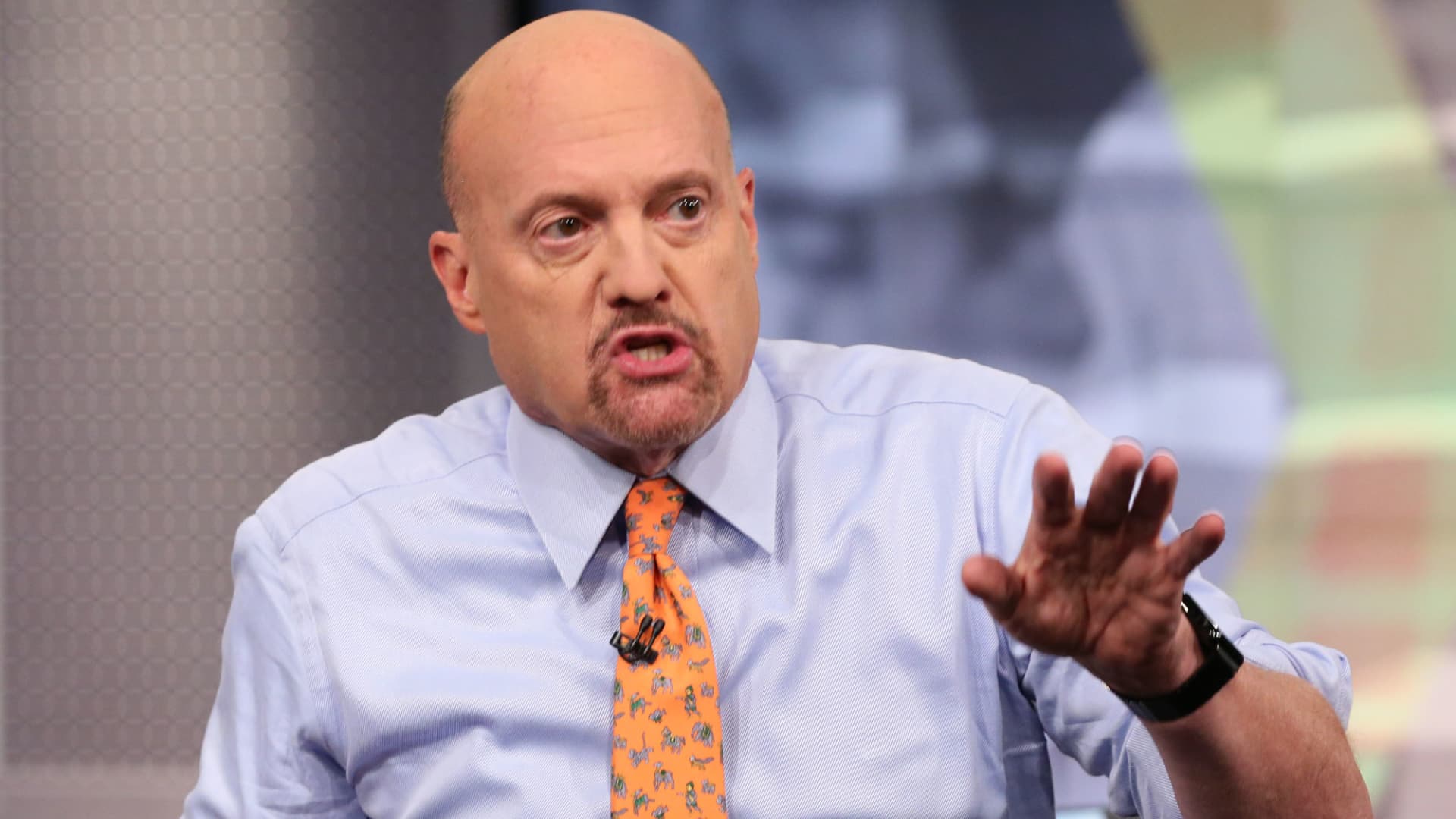 As the market pulls back, Jim Cramer explains how to handle sell-offs