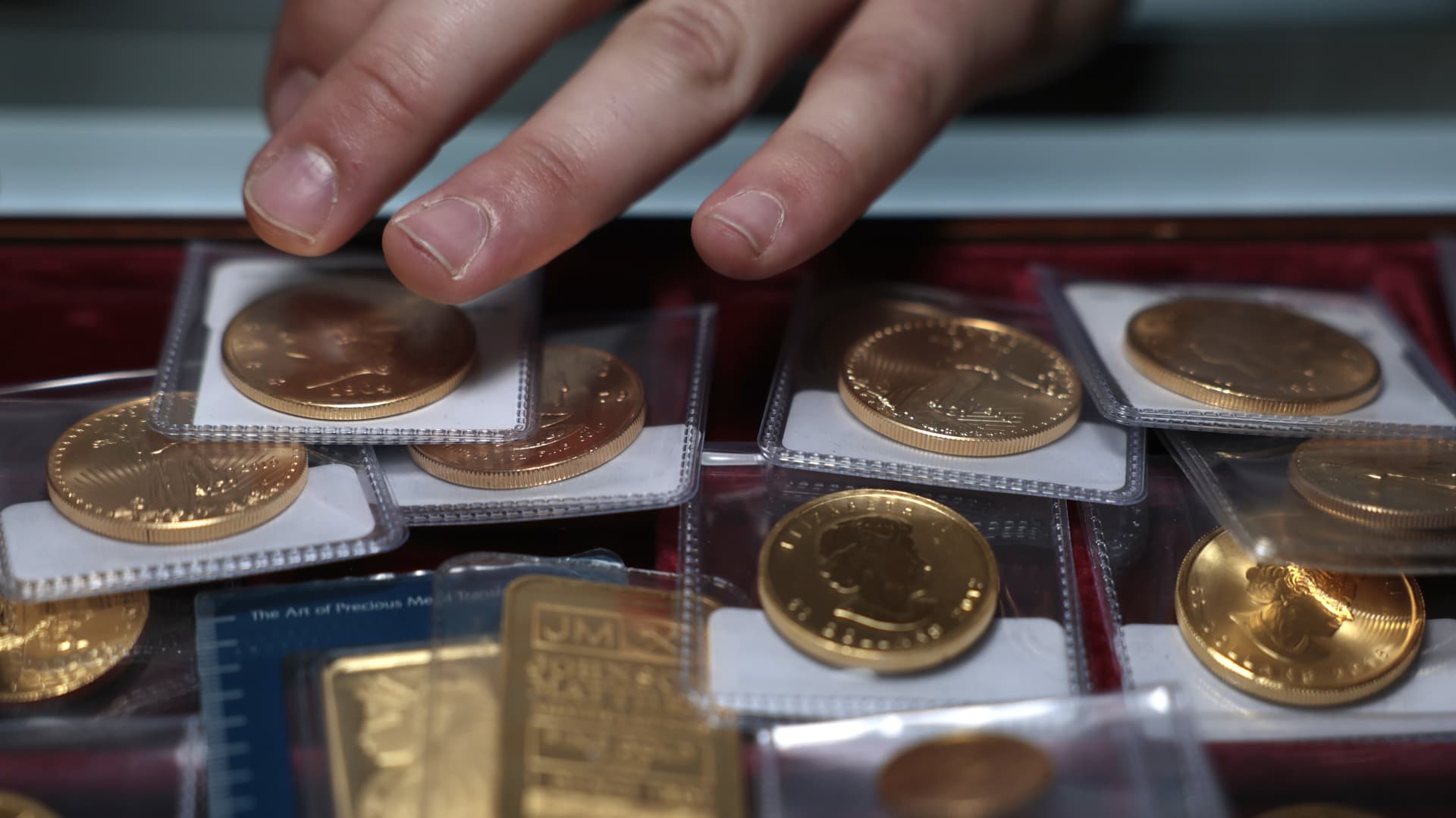 CNBC Daily Open: Gold: Earthlings' favorite element