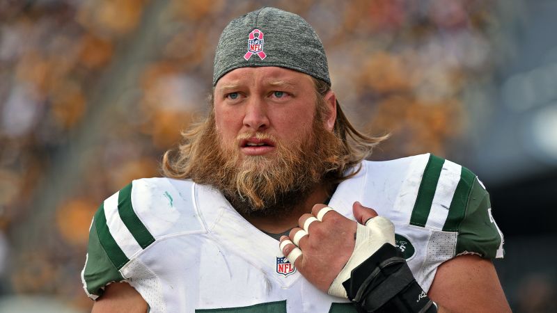 Former New York Jets star Nick Mangold dies at 41 due to complications of kidney disease