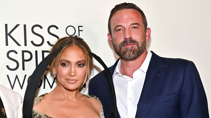 Jennifer Lopez and Ben Affleck reunited on the red carpet but don’t get your hopes up for Bennifer 3.0