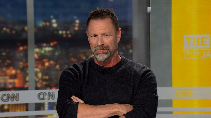 Aaron Eckhart tells Jake Tapper how his new film ‘Muzzle: City of Wolves’ draws on real challenges facing America’s veterans - CNN