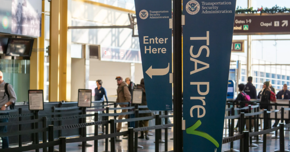 DHS awards $10,000 bonus checks to TSA employees, CNN says | News