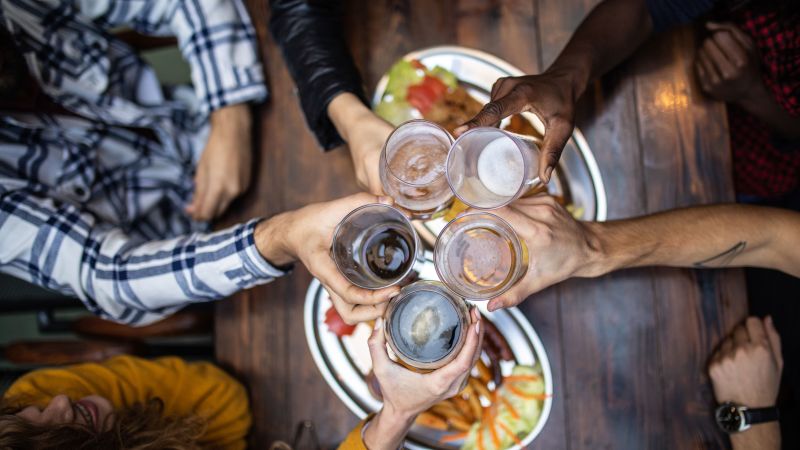 Heavy drinking can cause earlier, more severe stroke