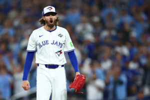 World Series Game 6 score, live updates from Dodgers-Blue Jays: Kevin Gausman takes mound as Toronto looks to secure championship