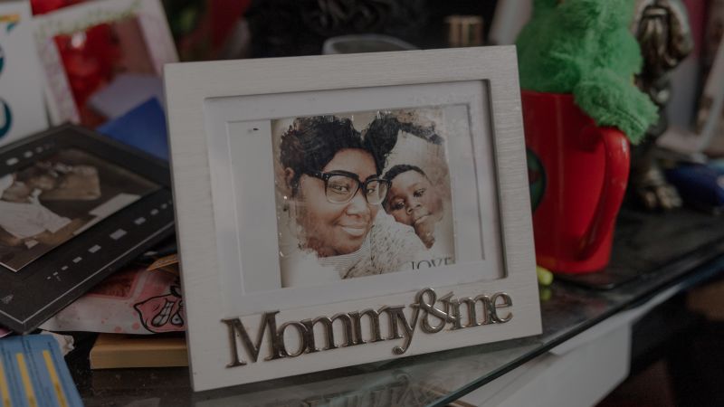 ‘Ticking time bomb’: A pregnant mother kept getting sicker. She died after she couldn’t get an abortion in Texas