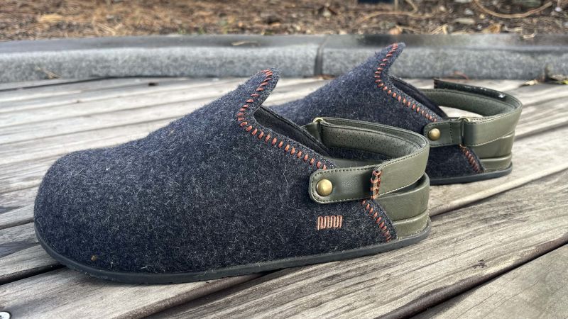 10 best orthopedic shoes for foot pain of 2025