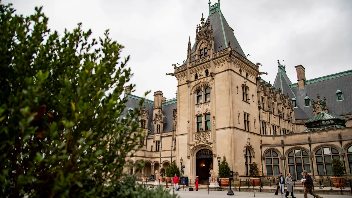 Accommodations at the Biltmore Estate recognized for excellence