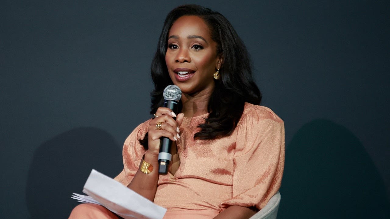 Abby Phillip clashes with Scott Jennings over Minnesota fraud scandal