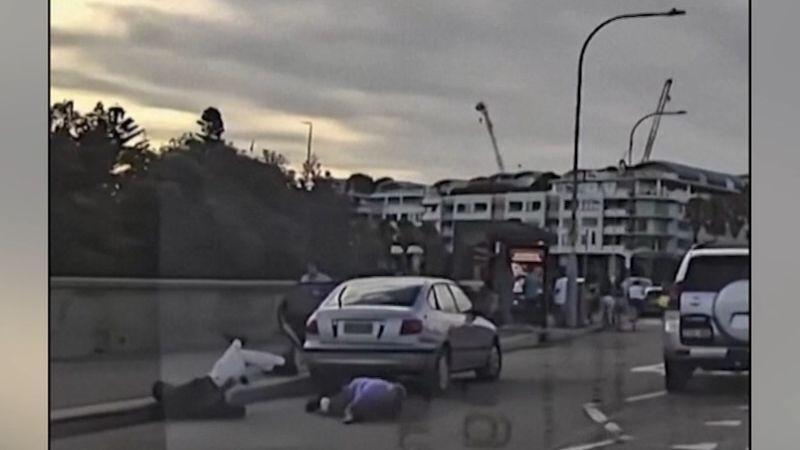Video: New footage shows start of Bondi Beach shooting