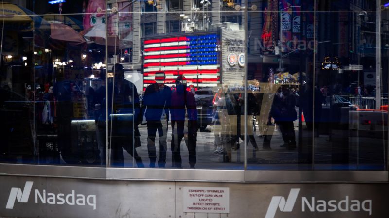 AI and tech stocks slide as summer rally peters out