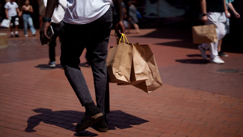 Latest GDP report shows the US economy unexpectedly accelerated last quarter