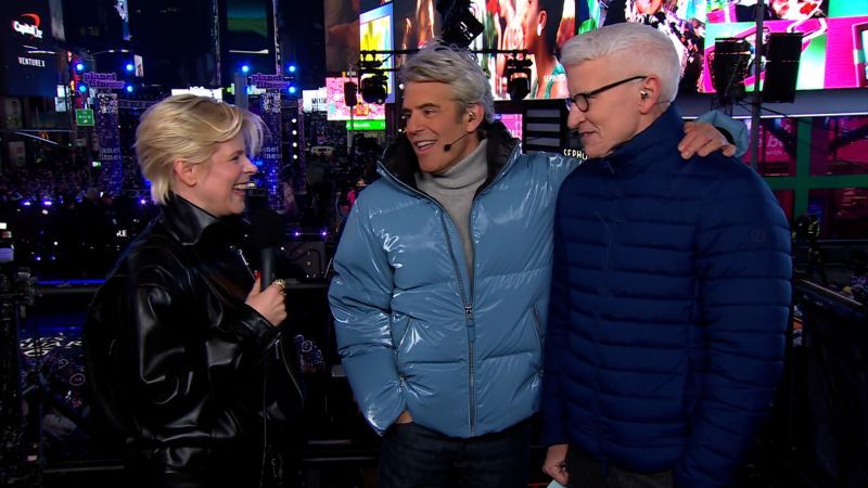 Anderson, Andy and celebs share their New Year’s resolutions - CNN