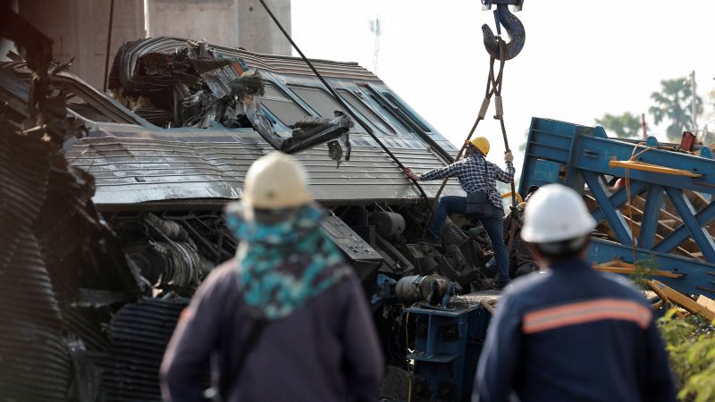 Multiple fatalities as construction crane collapses onto moving train in Thailand