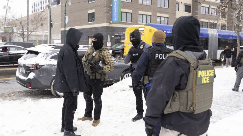 Trump administration plans aggressive immigration crackdown with 2,000 agents in Minnesota amid welfare fraud scandal