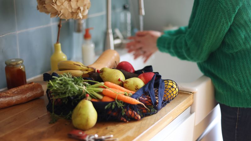 What experts say you should eat, regardless of the 2026 Dietary Guidelines for Americans