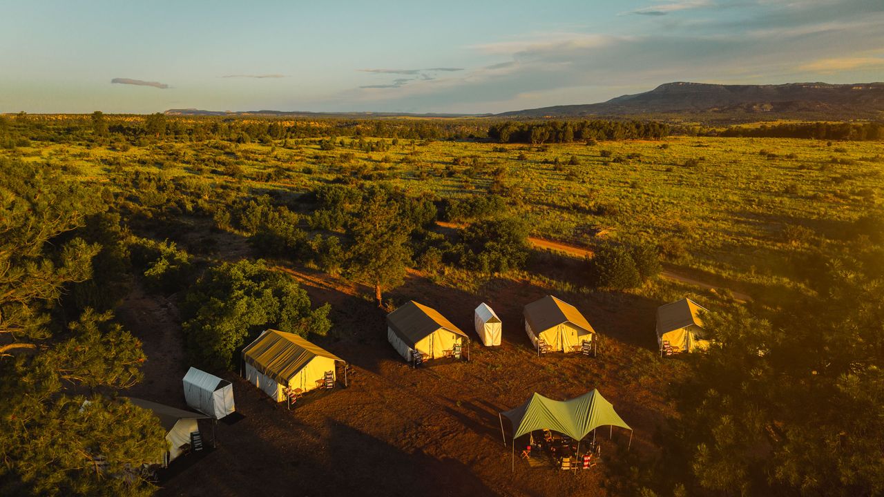 Condé Nast Traveler