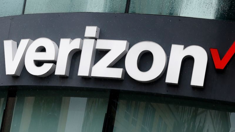 Verizon outage leaves some customers without service