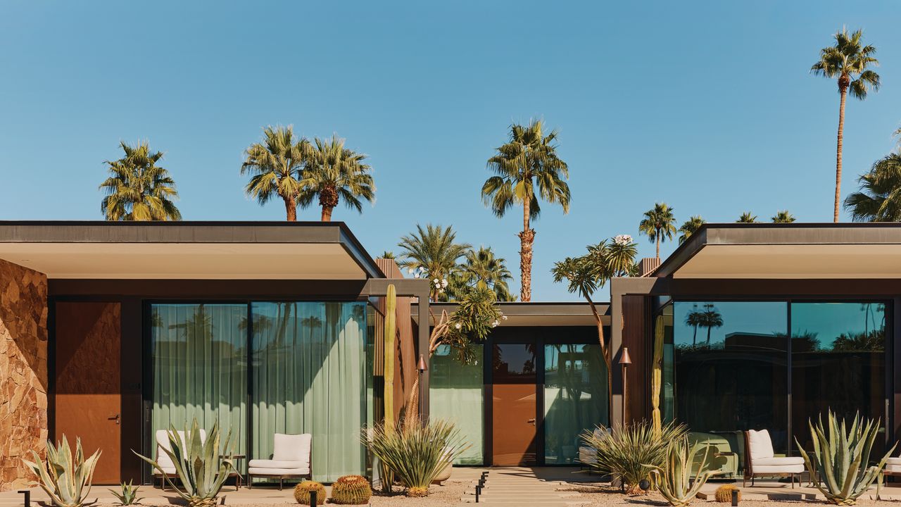 Condé Nast Traveler