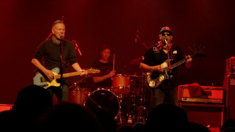 Hollywood Minute: Tom Morello joins Bruce Springsteen’s ‘Land of Hope and Dreams’ tour - CNN