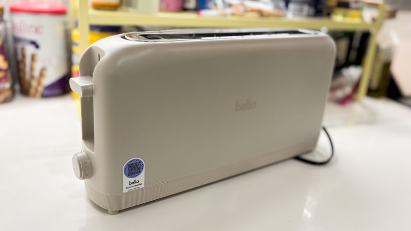 I tried the space-saving Bella slim toaster