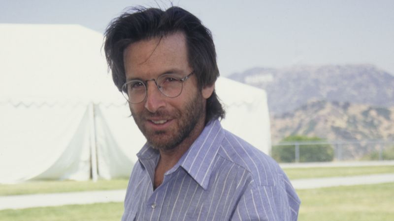 ‘Revenge of the Nerds’ and ‘Lizzie McGuire’ actor Robert Carradine dies at 71