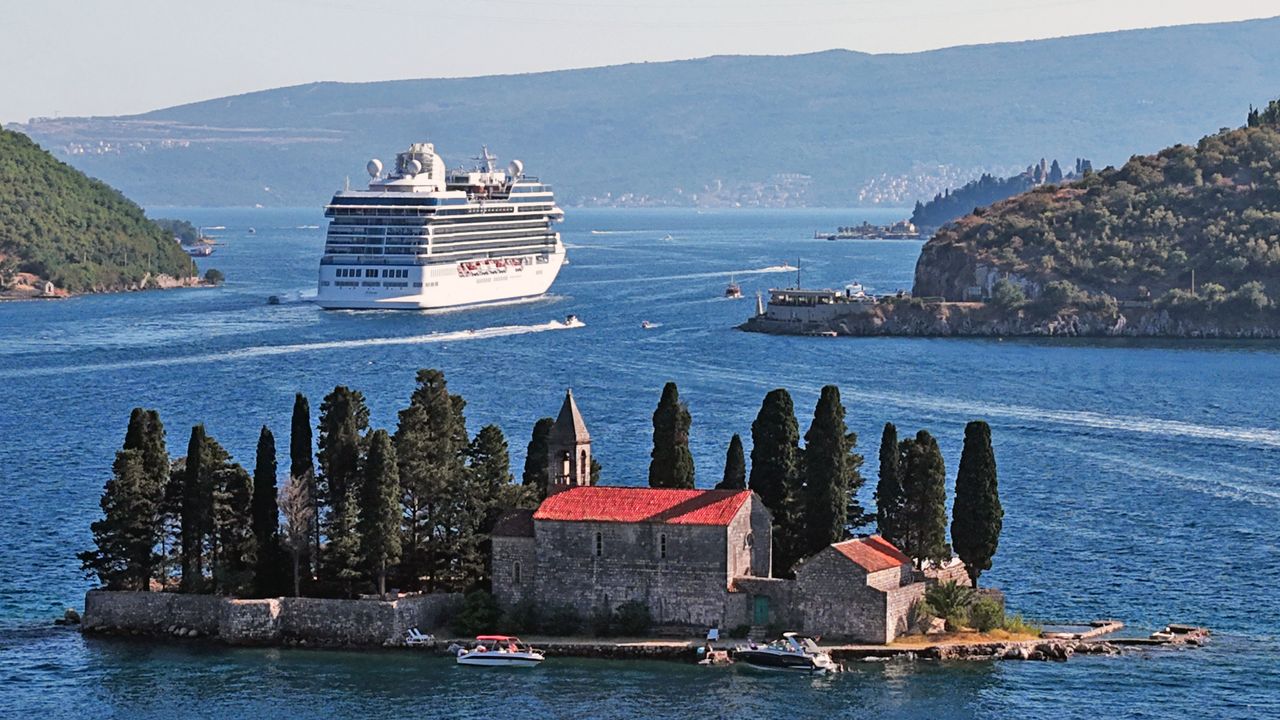 This New Luxury Cruise is Swapping Mass Tours for Hyperlocal Excursions